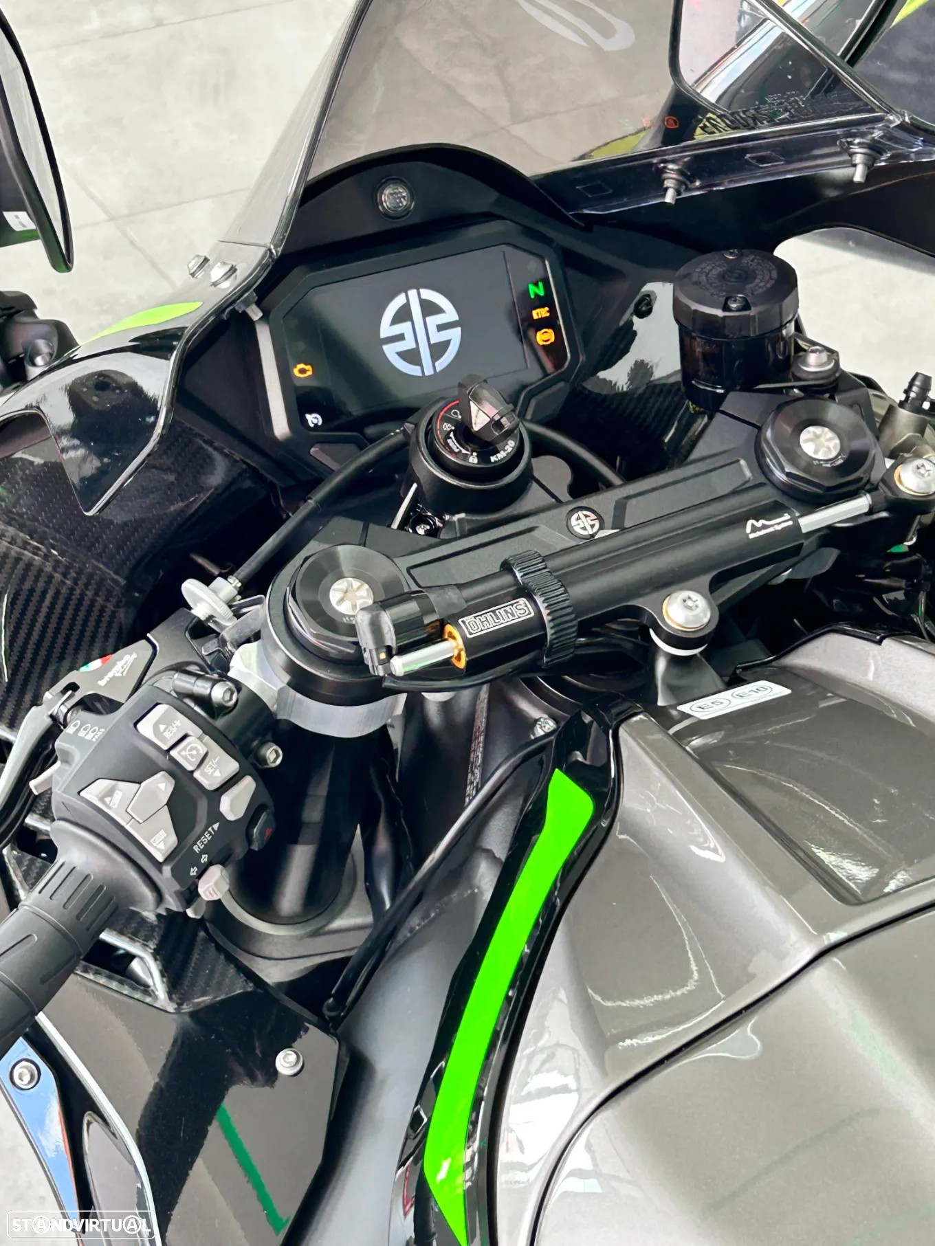 Kawasaki Ninja ZX-R - 9