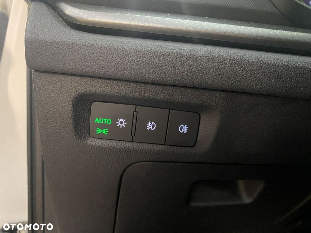 Skoda Octavia 2.0 TDI Ambition DSG - 26