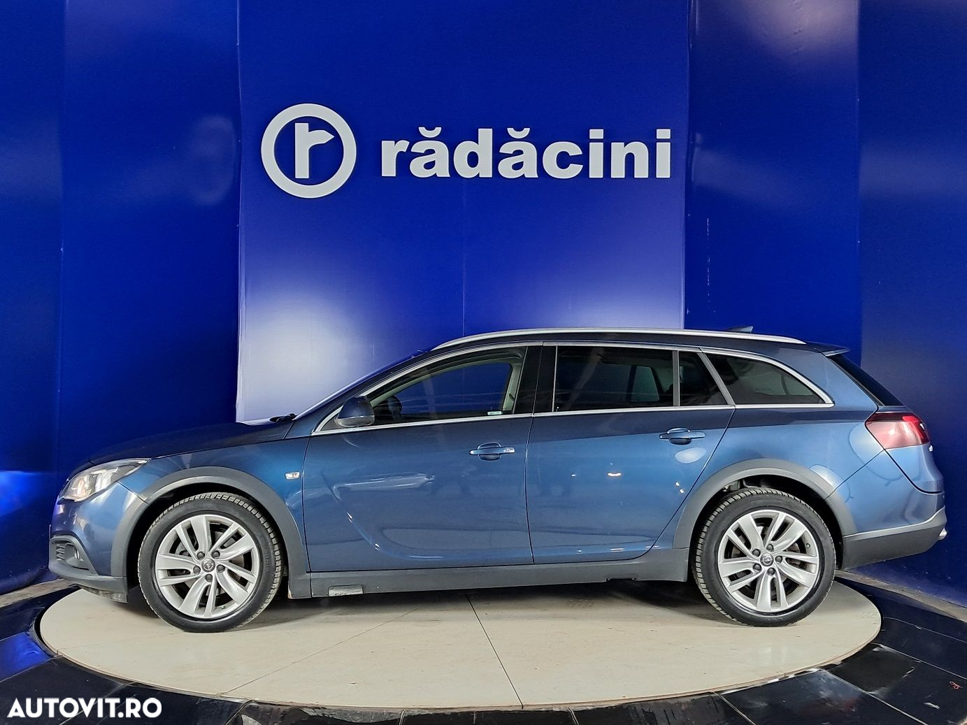 Opel Insignia - 2