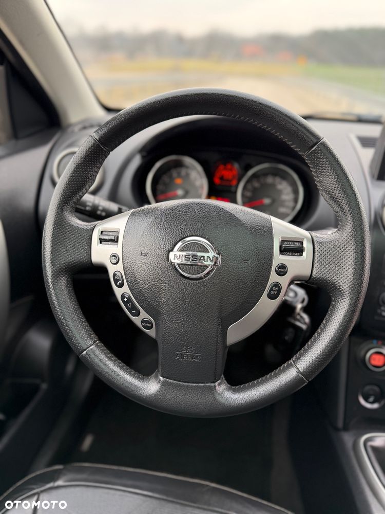 Nissan Qashqai+2 2.0 4x4 visia - 20