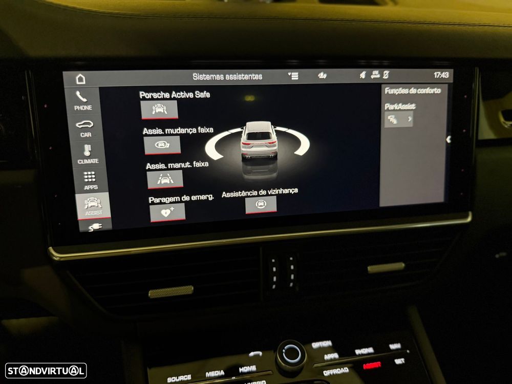 Porsche Cayenne E-Hybrid - 18