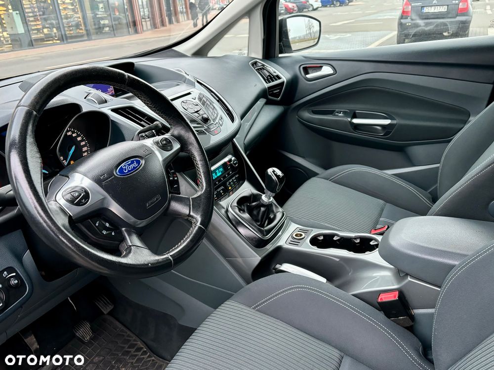 Ford C-MAX - 16