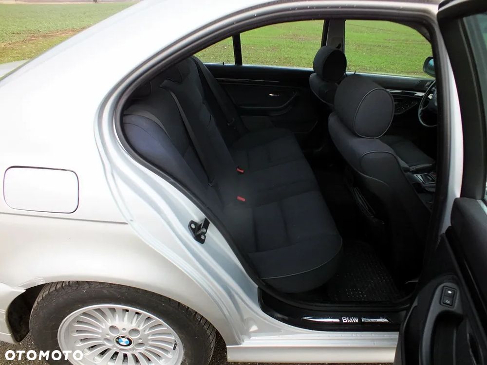 BMW Seria 5 - 17