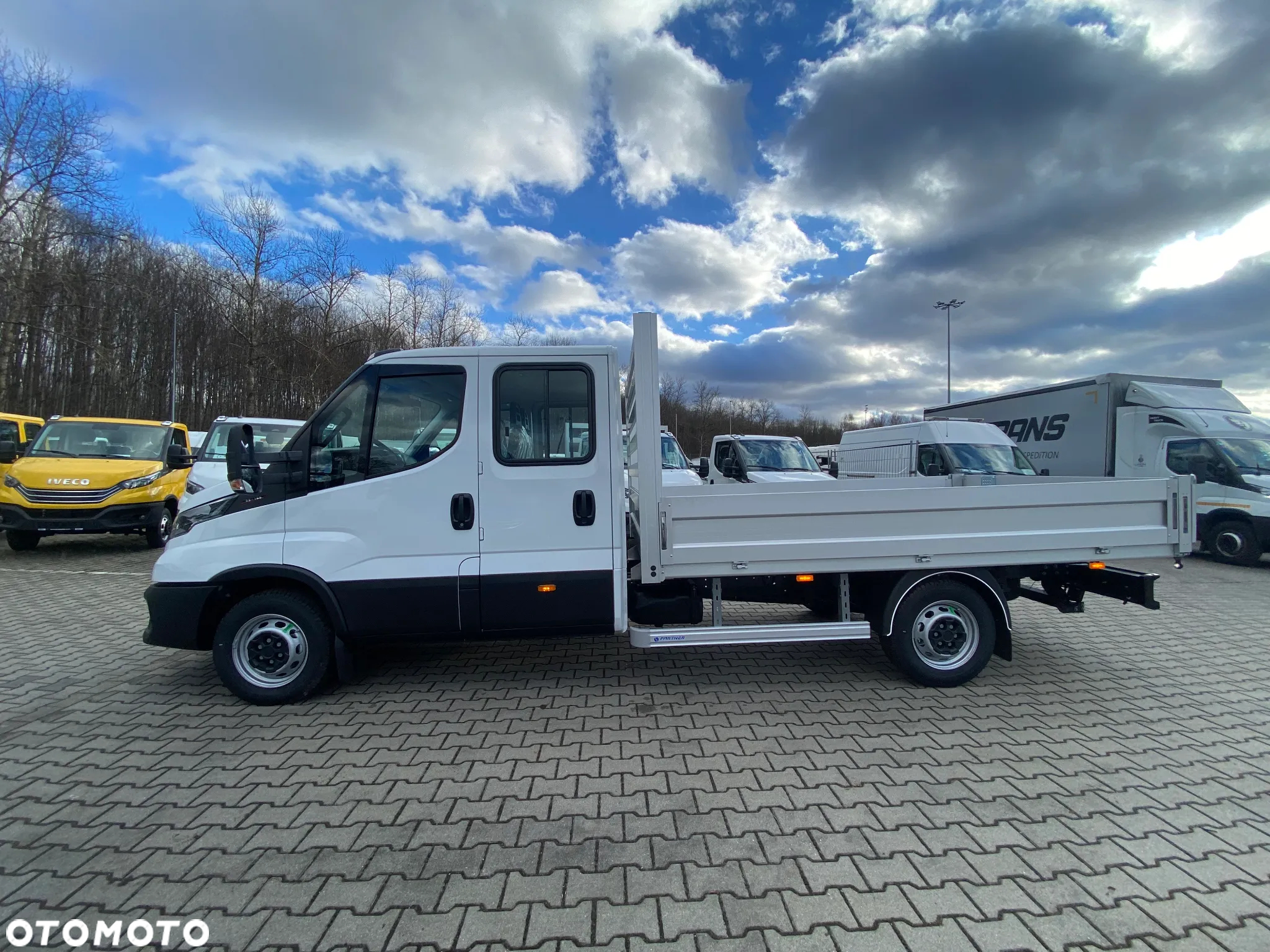 Iveco Daily / Pewny Partner w Biznesie - 12