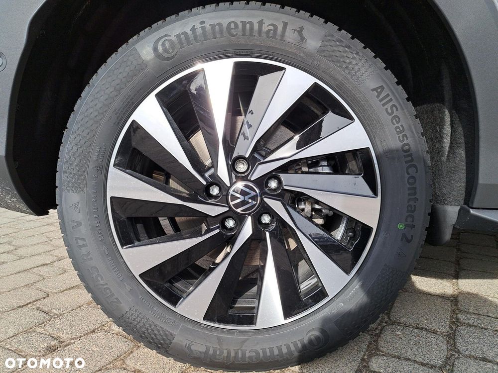 Volkswagen T-Roc 1.5 eTSI Life DSG - 36