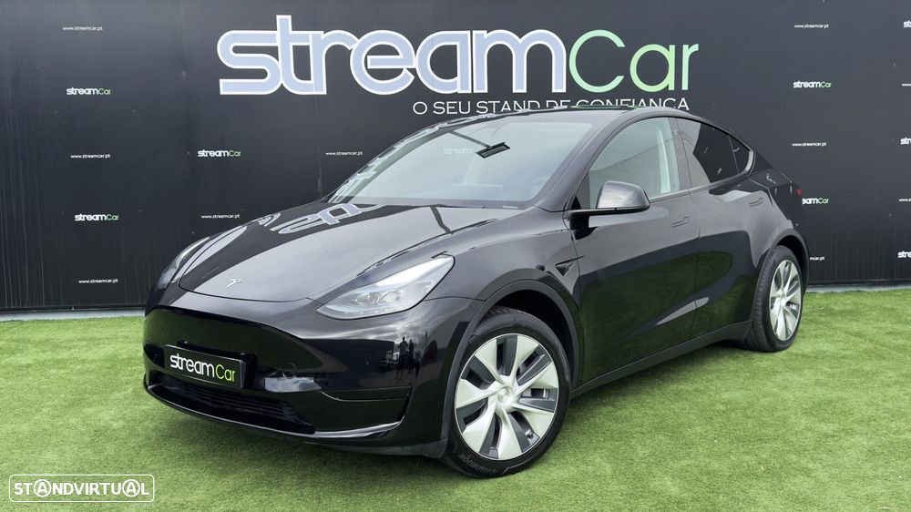 Tesla Model Y RWD - 2