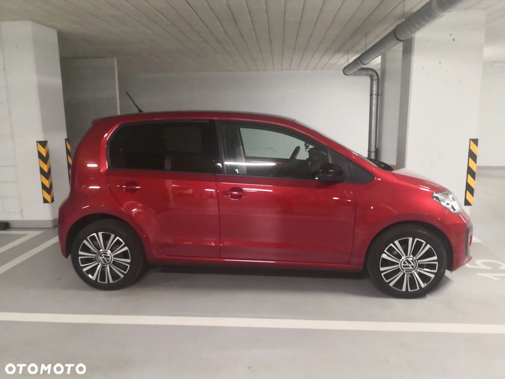 Volkswagen up! 1.0 Black Style - 6