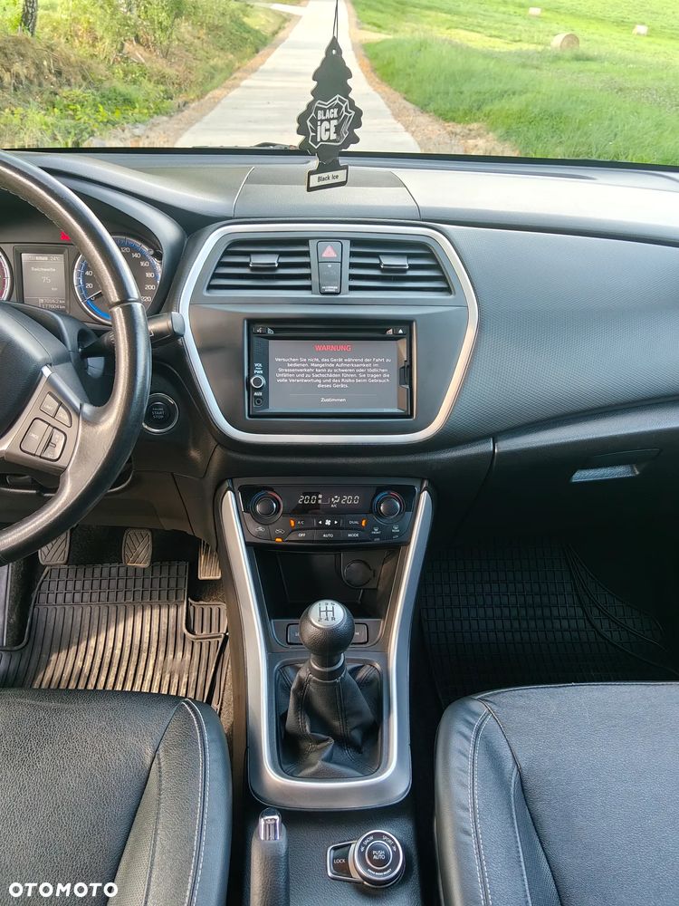 Suzuki SX4 S-Cross 1.6 VVT 4x4 limited - 16