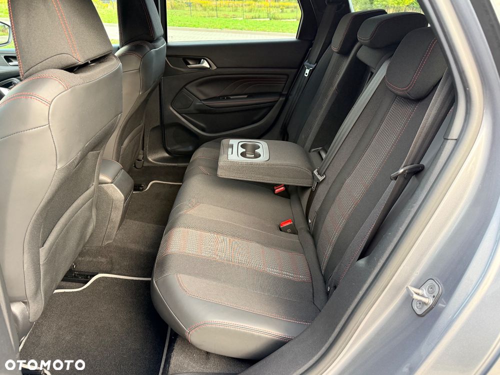 Peugeot 308 BlueHDi FAP 120 Stop&Start GT-Line Edition - 31