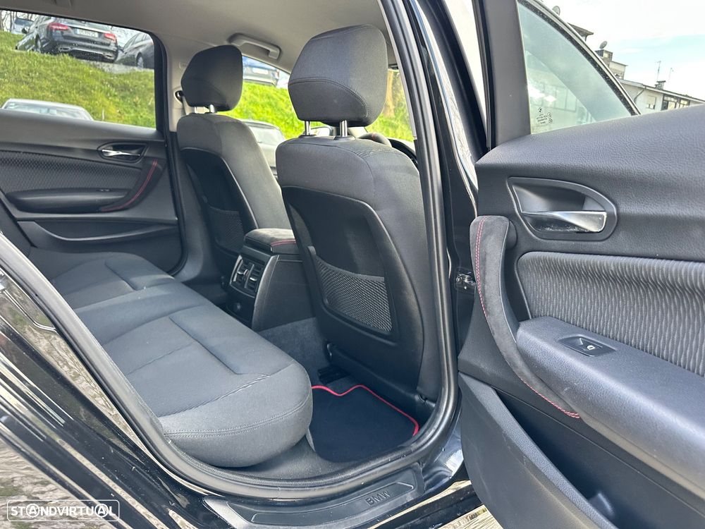 BMW 116 d Pack M - 35