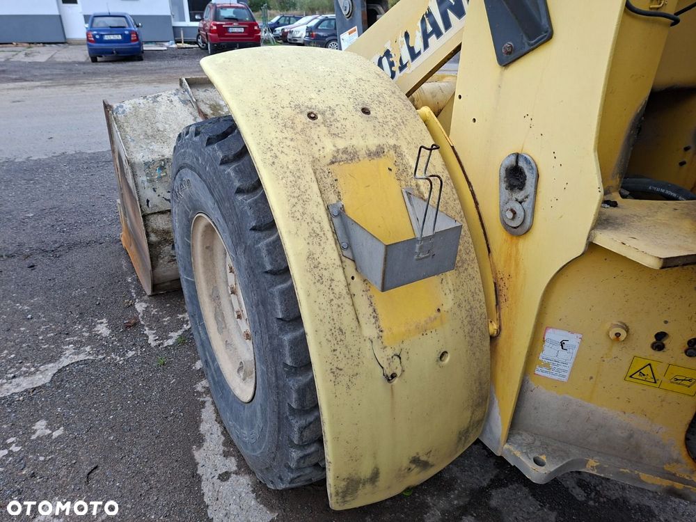 New Holland W 110 B 4X4 - 27