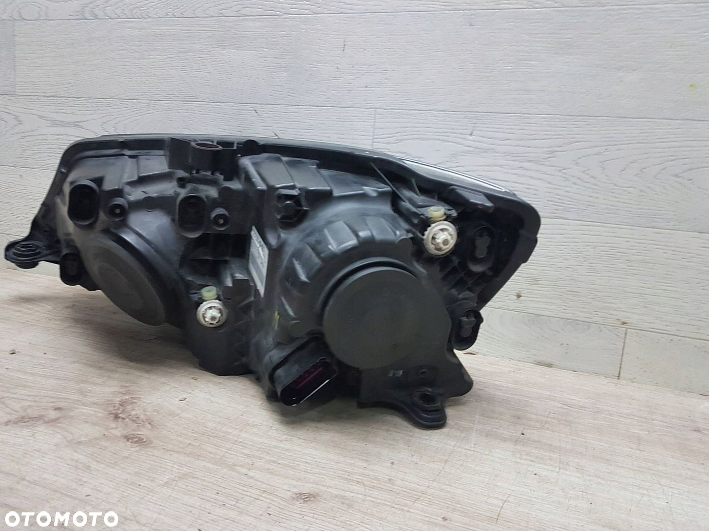 Lampa przednia prawa Skoda Fabia Mk3 NJ 6V1941016B - 5