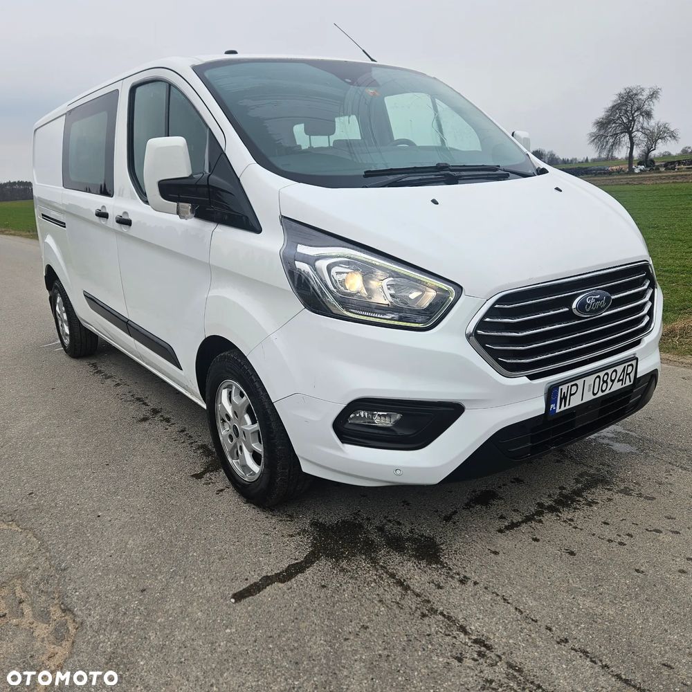 Ford TRANSIT CUSTOM - 3