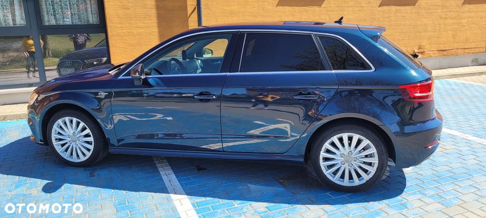 Audi A3 Sportback - 7