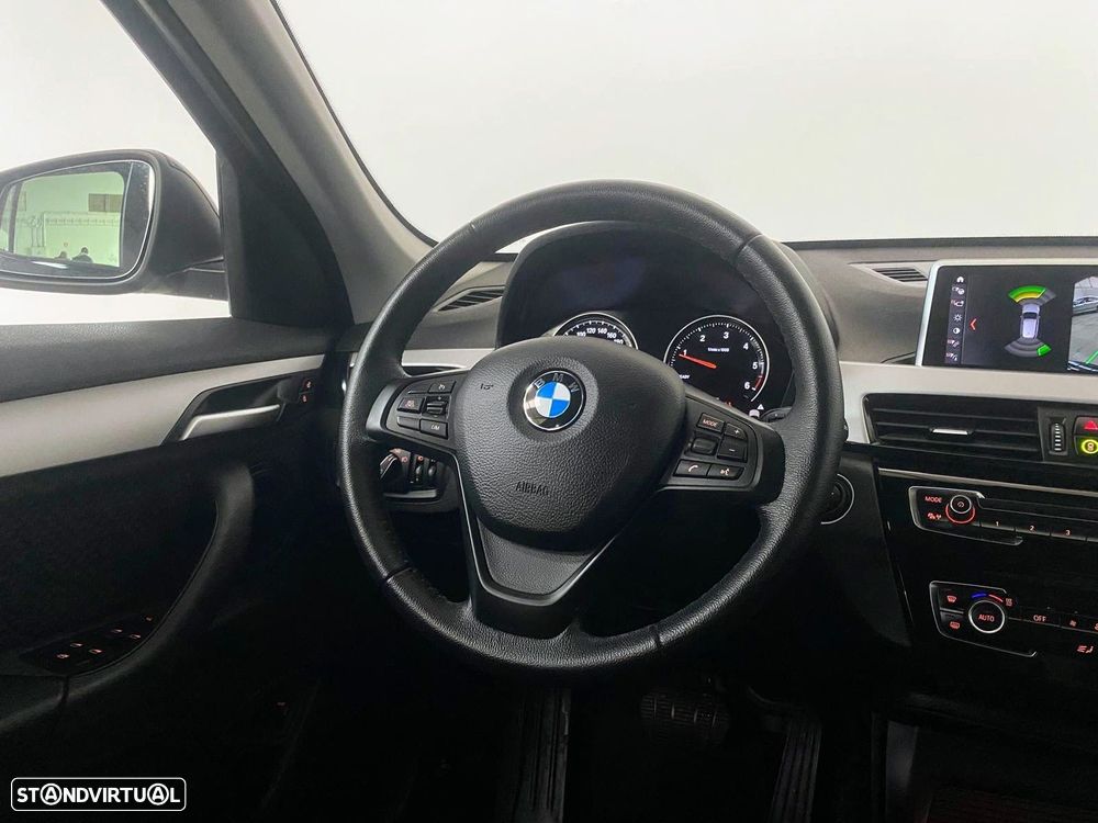 BMW X1 18 d sDrive Auto - 14