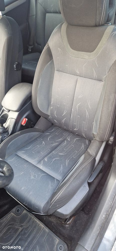 Citroën C4 1.6 HDi Selection - 8