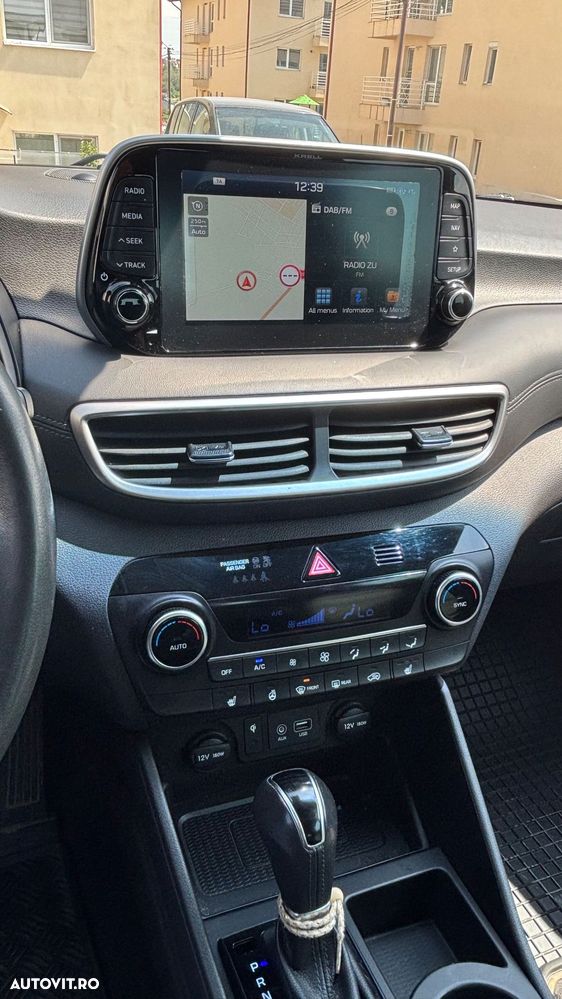 Hyundai Tucson - 12