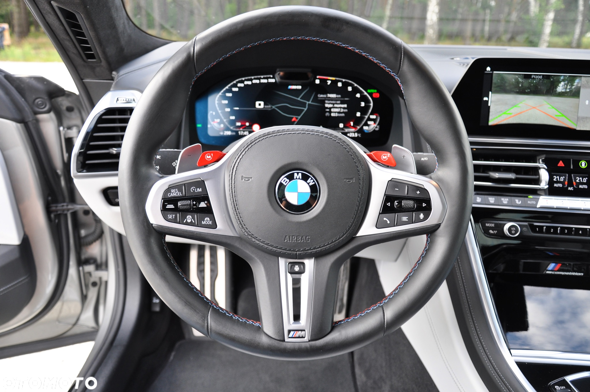 BMW M8 Competition - 21