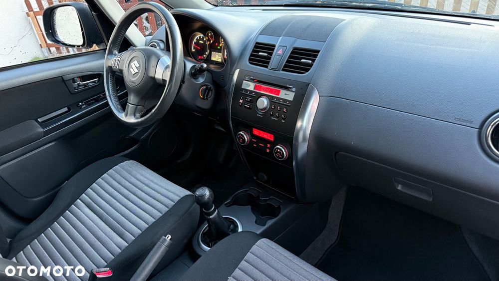 Suzuki SX4 1.6 VVT 4x2 Comfort - 21