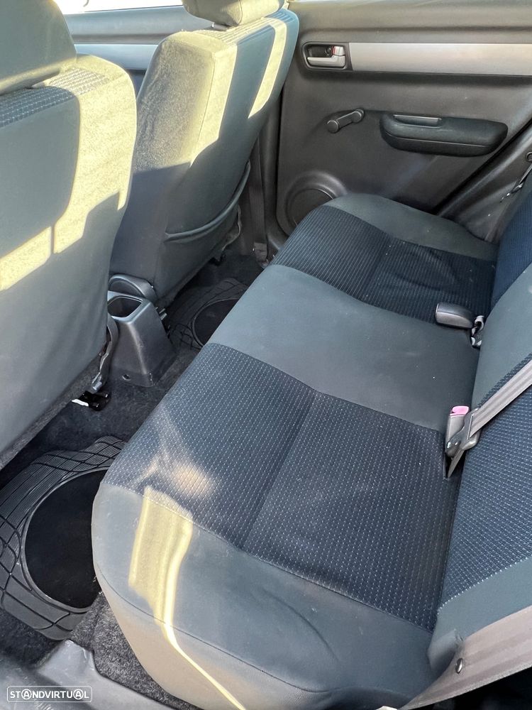 Suzuki Swift 1.3 DDiS GL - 6