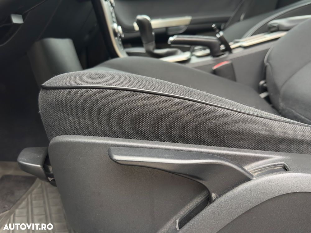 Volvo S40 1.6D DPF DRIVe Kinetic - 13
