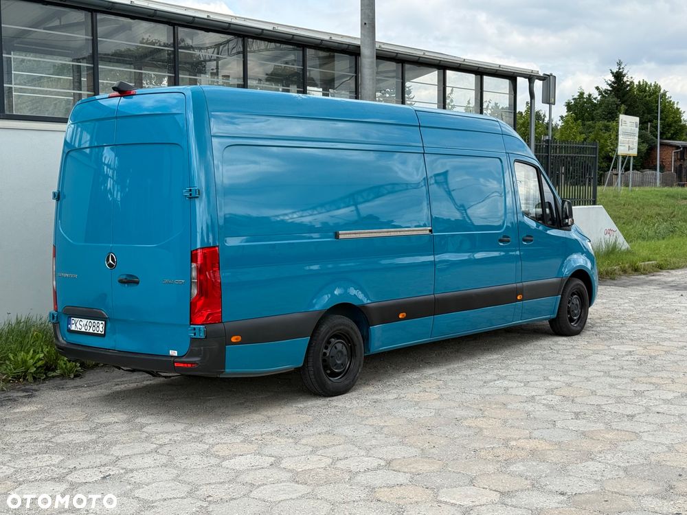 Mercedes-Benz Sprinter - 6