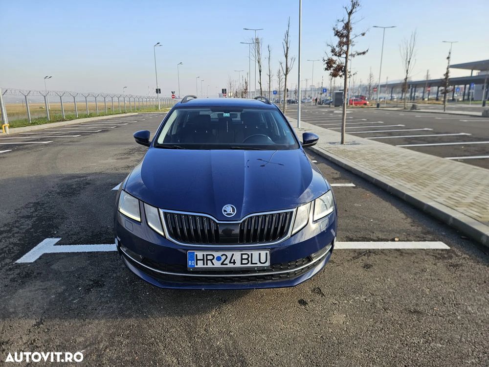Skoda Octavia 1.6 TDI DSG Style - 2