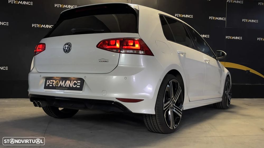 VW Golf 2.0 TDI Highline - 15