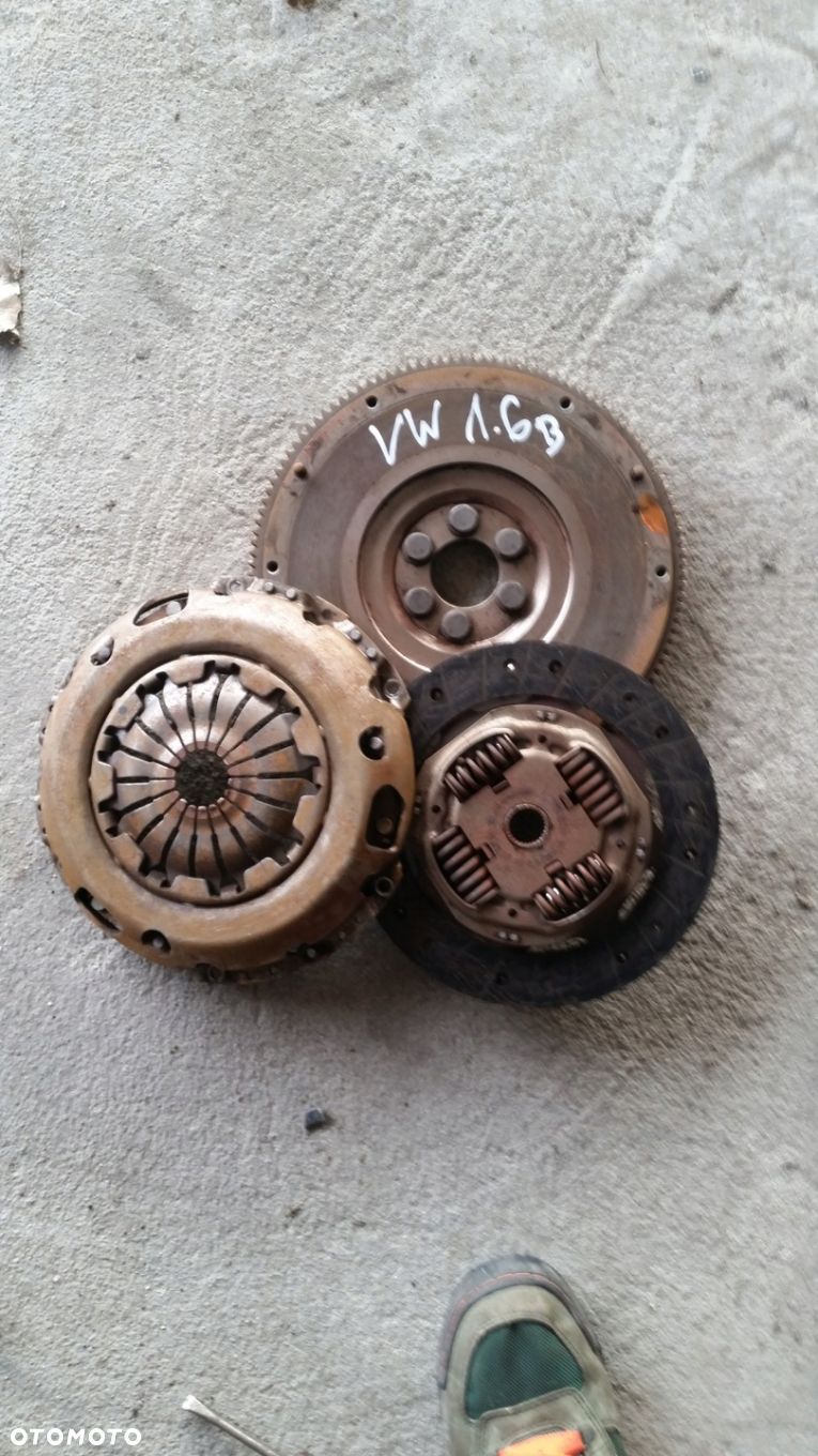 SPRZĘGŁO KOMPLETNE KOMPLET VW GOLF V AUDI A3 1.6B - 1