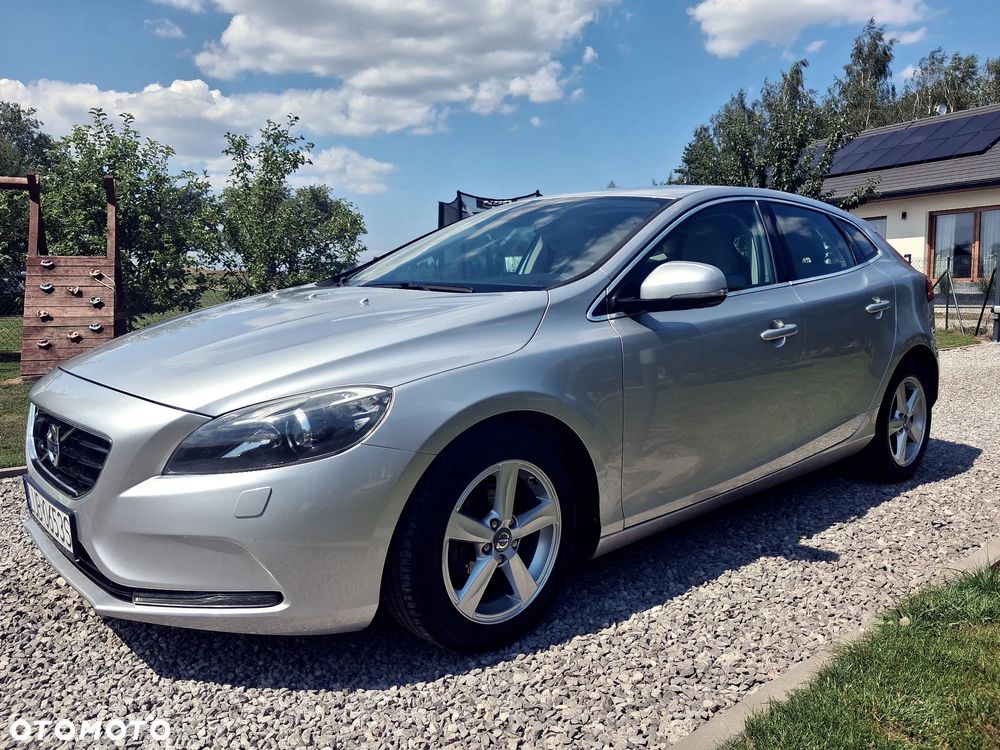 Volvo V40 D2 Summum - 6