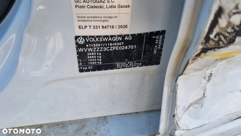 Volkswagen Passat - 22