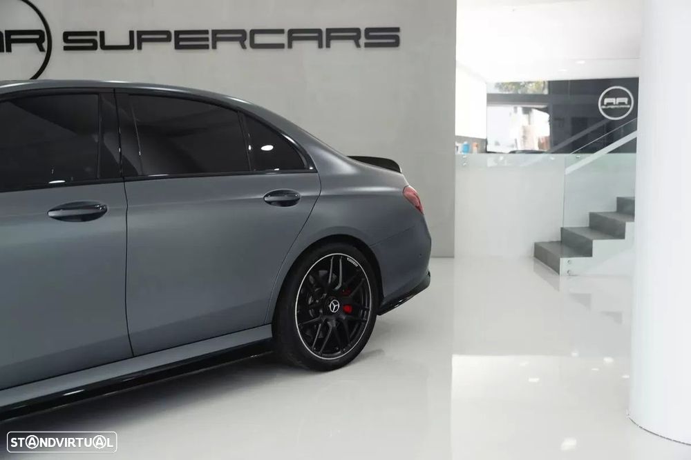 Mercedes-Benz E 63 AMG S 4-Matic+ - 8