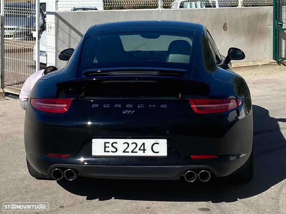 Porsche 911 Série F - 5