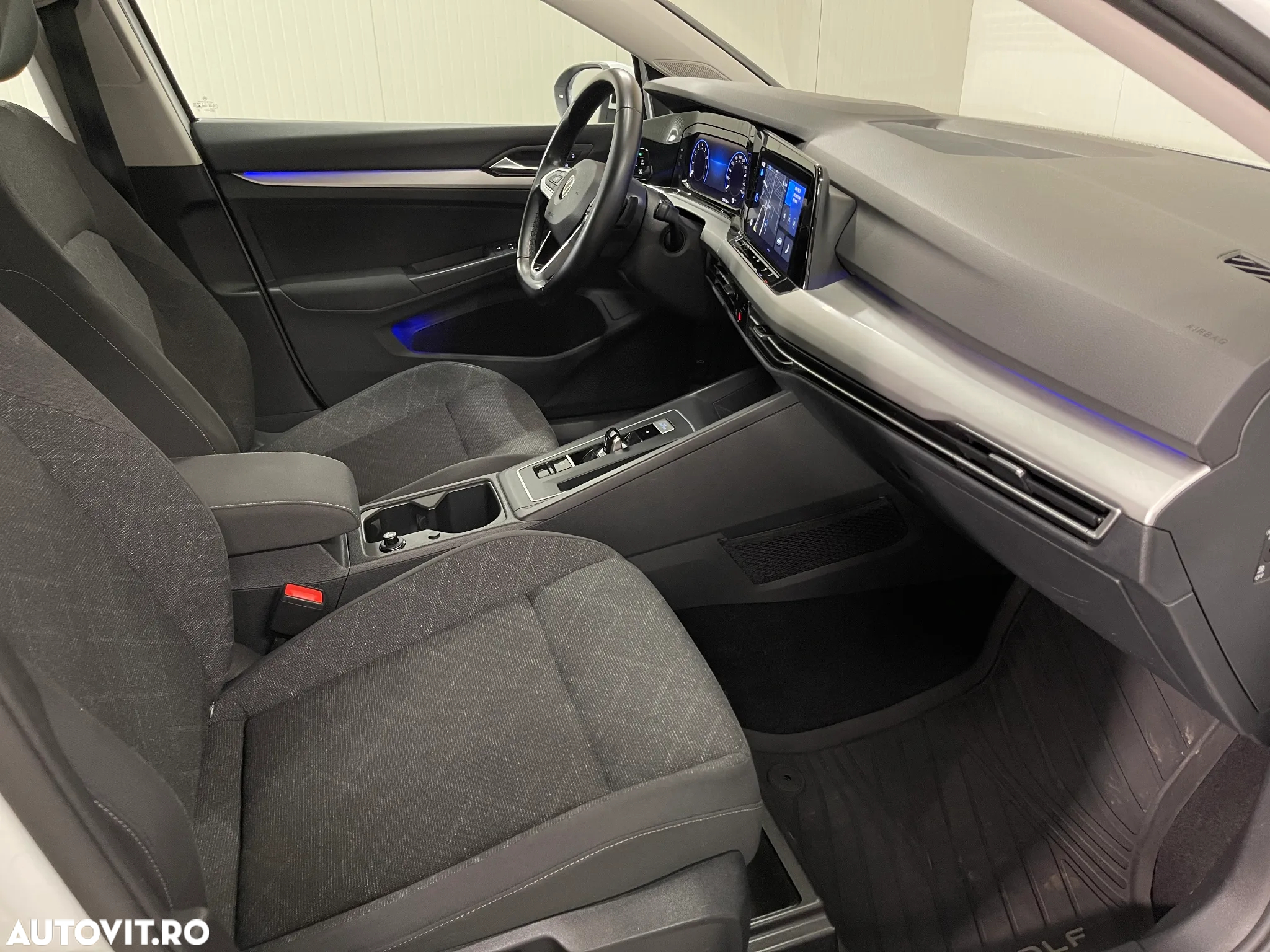 Volkswagen Golf 1.5 eTSI ACT DSG MHEV Life - 11