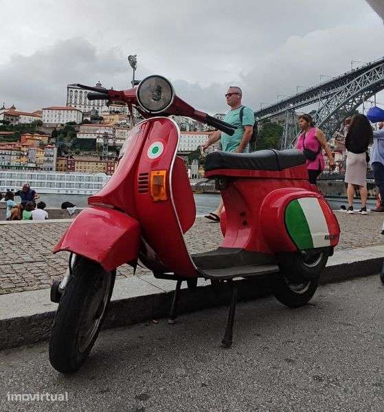 Lugar de garagem para motas - Grande imagem: 2/5