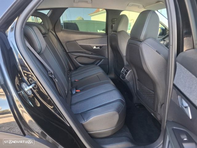 Peugeot 3008 225 e-EAT8 Allure Pack - 38