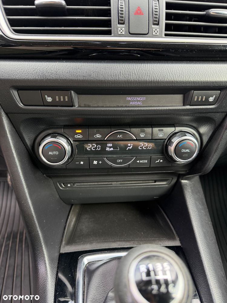 Mazda 3 SKYACTIV-G 165 NAKAMA - 26