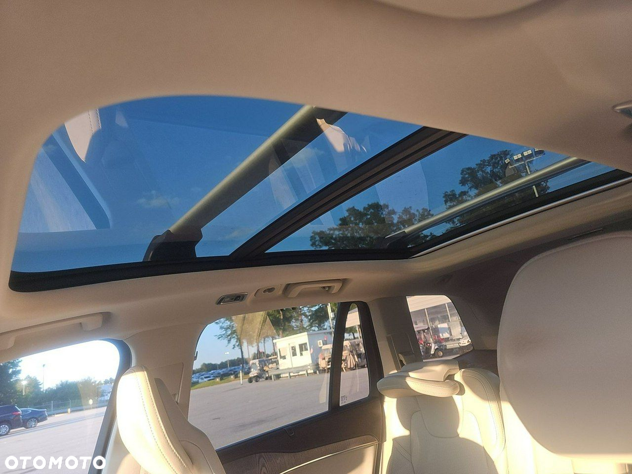 Volvo XC 90 - 18
