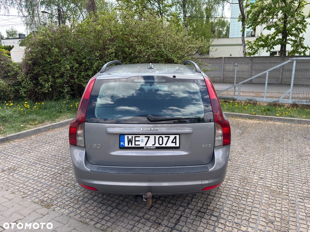 Volvo V50 2.0D Momentum - 7
