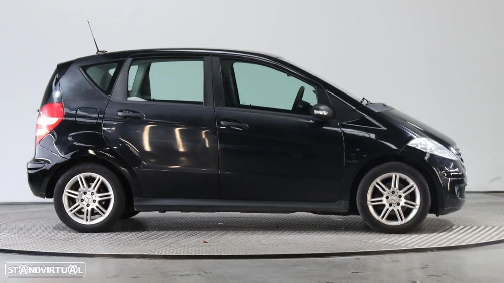 Mercedes-Benz A 150 Elegance Edition 10 - 7