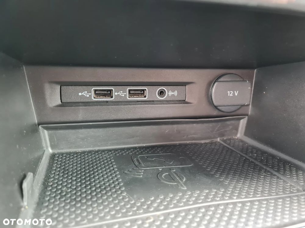 Volkswagen Tiguan - 29