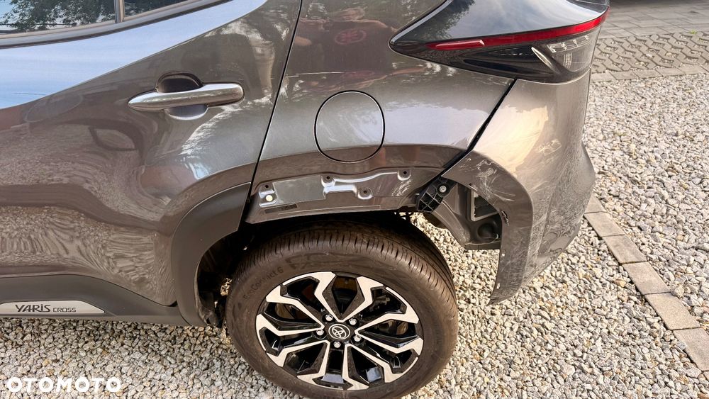 Toyota Yaris Cross 1.5 VVT-i AWD-i Adventure - 36