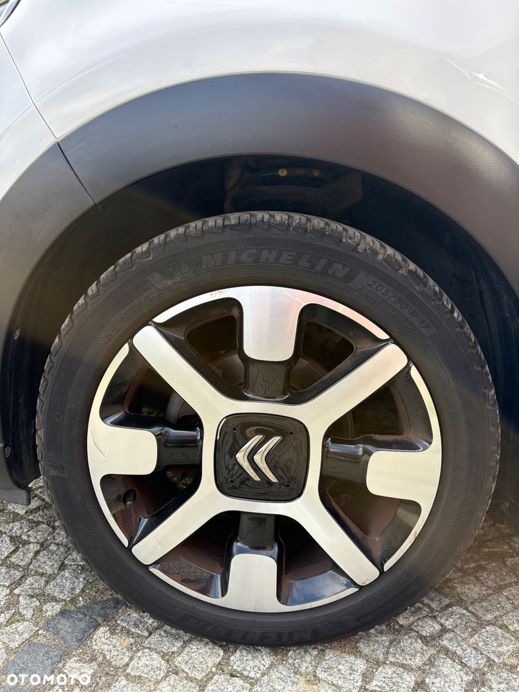 Citroën C3 Pure Tech 110 S&S SHINE - 10