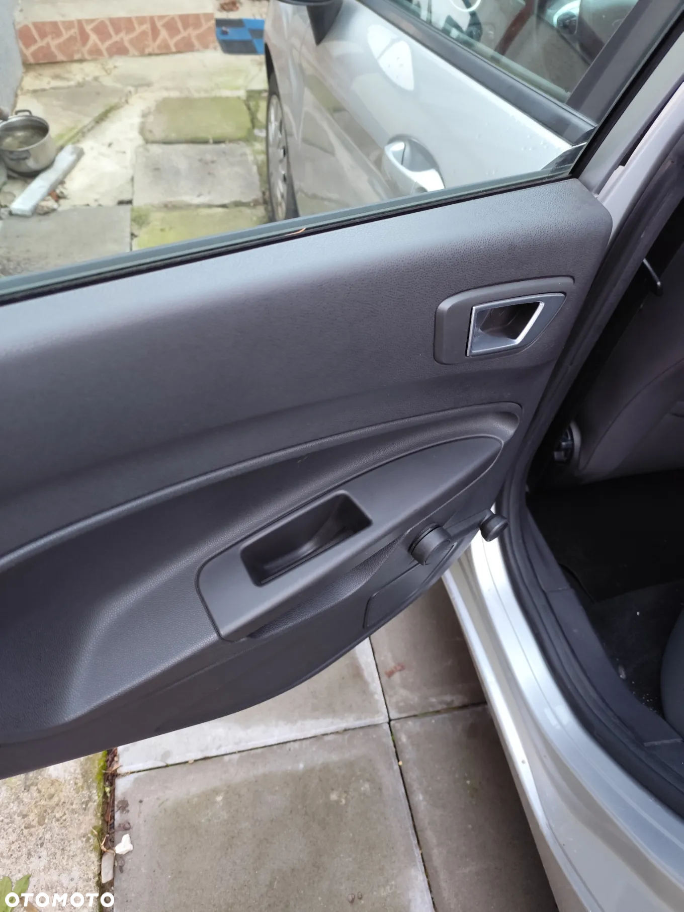 Ford Fiesta 1.6 TDCI Start-Stop ECOnetic Trend - 11