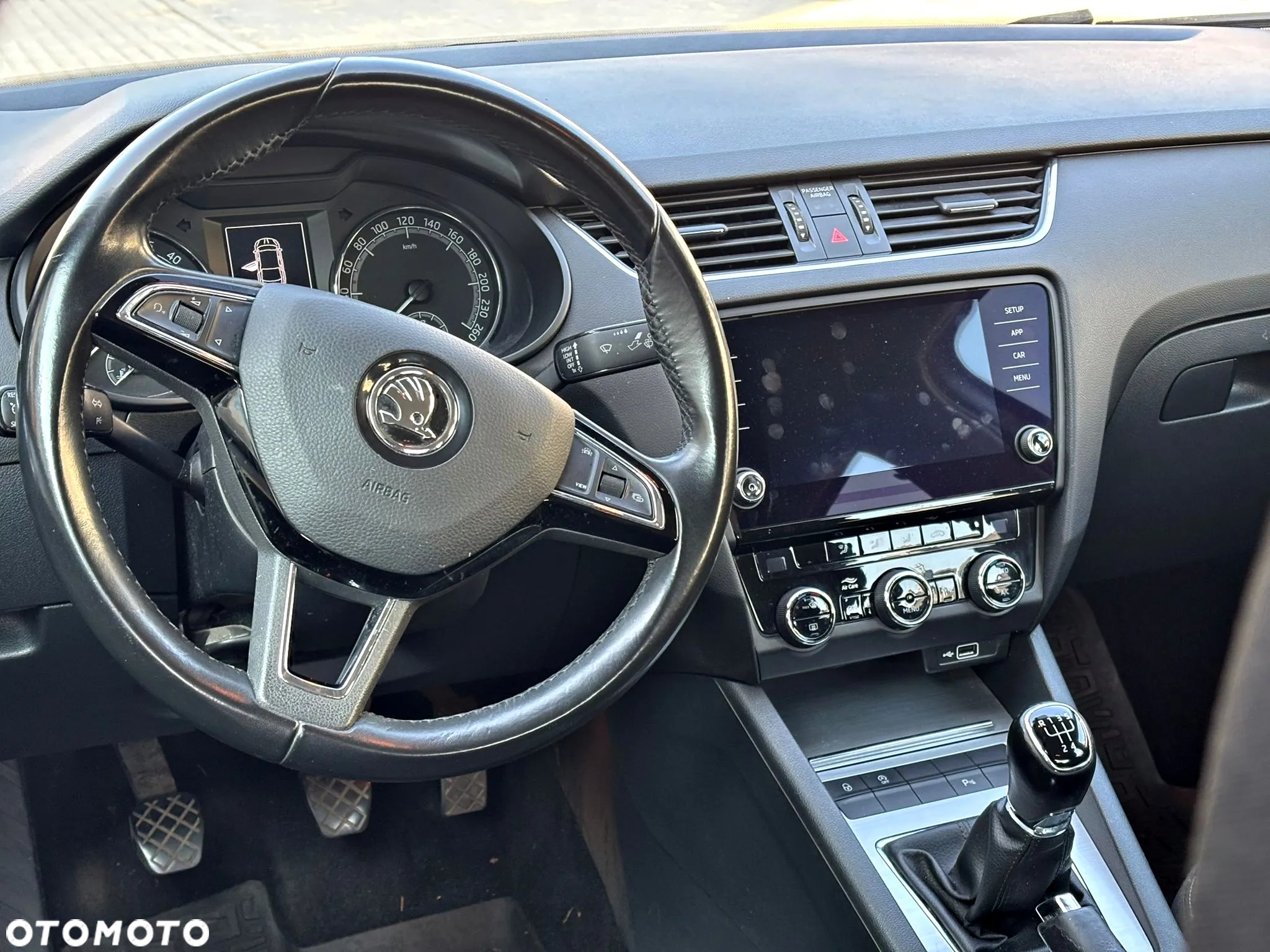 Skoda Octavia 1.6 TDI Ambition - 9