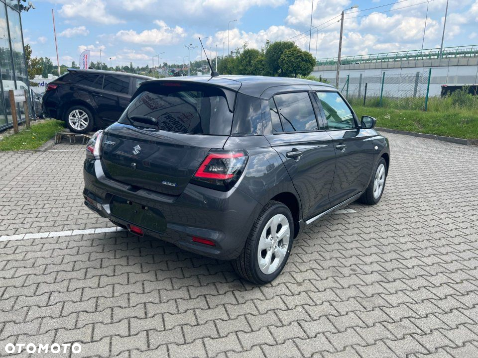 Suzuki Swift - 5