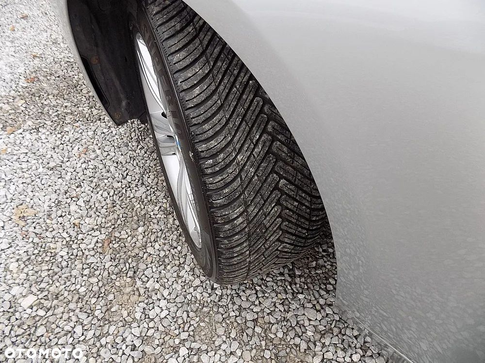 BMW Seria 3 316d Sport Line - 23