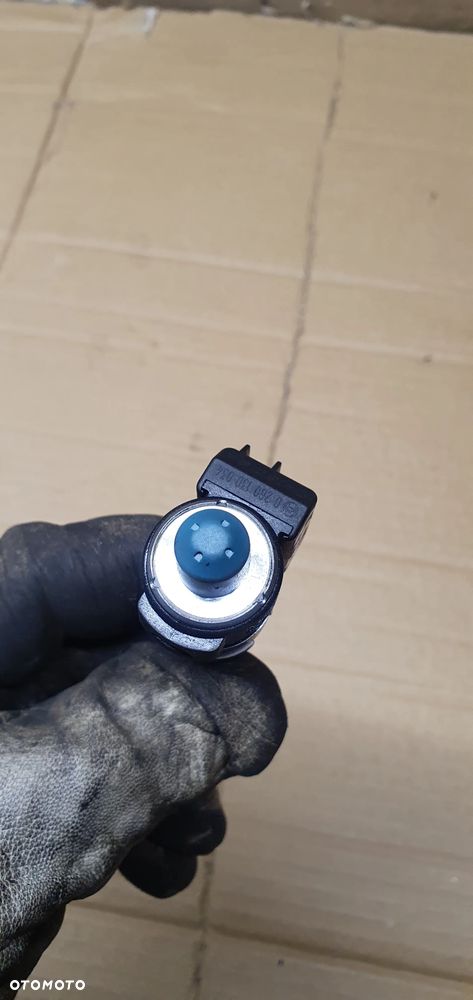 Elektrozawór zawór automatycznej skrzyni biegów Mercedes W169 A2202770998 - 3