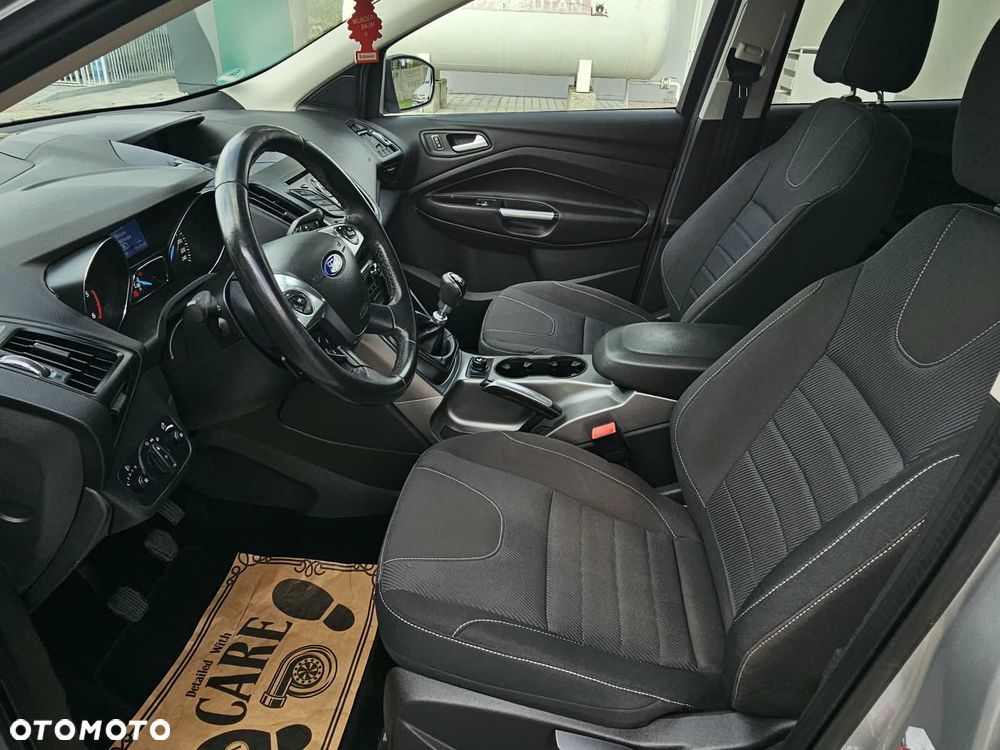 Ford Kuga 2.0 TDCi 4x4 Trend - 18