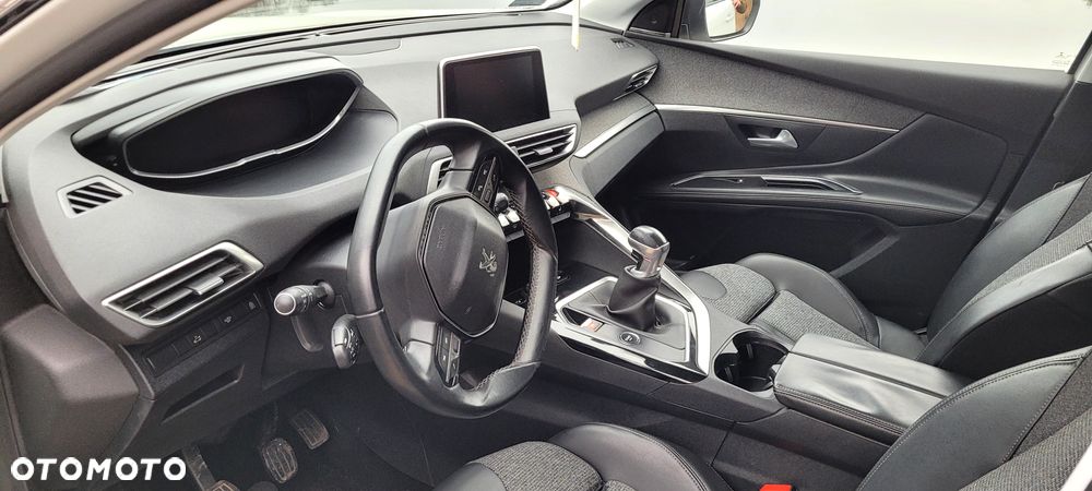 Peugeot 5008 2.0 BlueHDi Style 7os - 14